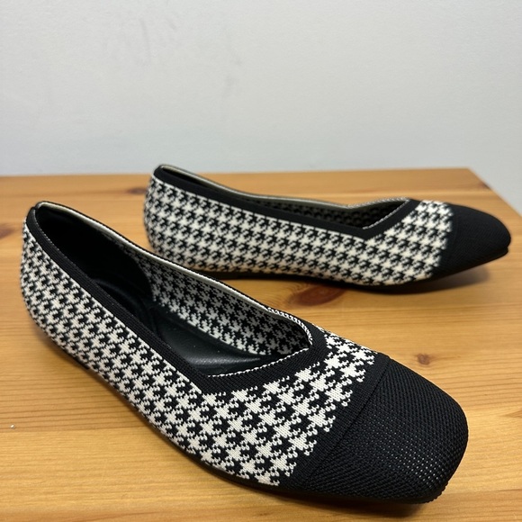 Newbella Shoes - Houndstooth Knit Ballet Flats Square Toe Cap Toe Black White Size 6.5